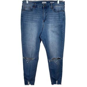 Sofia Vergara Rosa Curvy Ankle Distressed Jeans Size 16